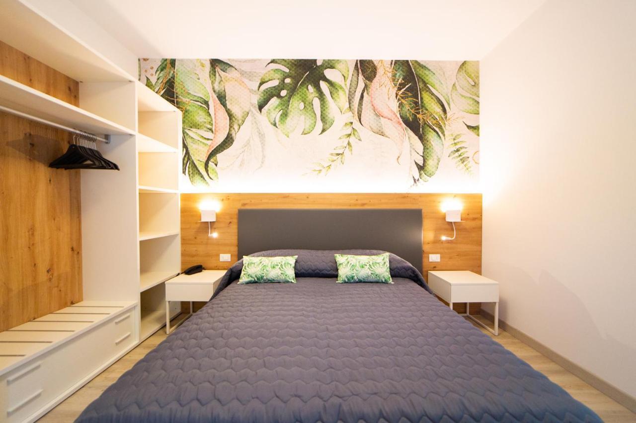 Hotel All'Orologio 3 Stelle Superior Caorle Luaran gambar
