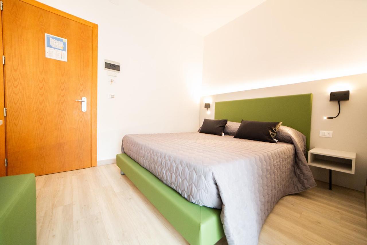 Hotel All'Orologio 3 Stelle Superior Caorle Luaran gambar